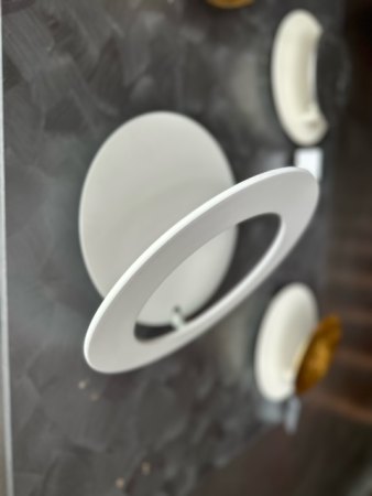 Preview: Icone Vera 31 Wall Lamp White / White Ø 31cm adjustable