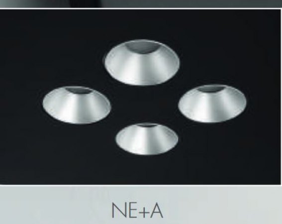Icone Confort LED ceiling light 3flg. white /alu, dimmable, 2,700K