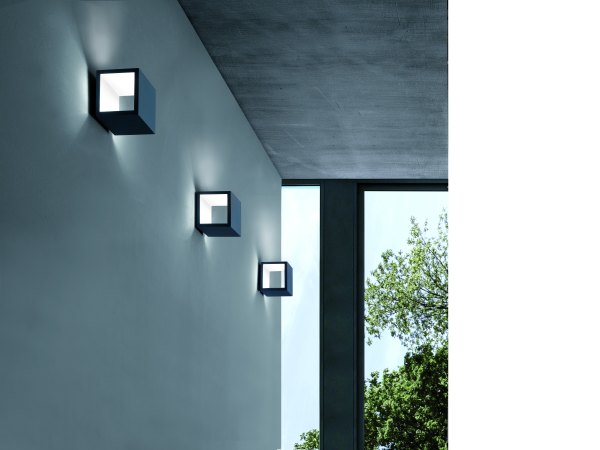 Icone Cubo LED Wand-/Deckenleuchte dimmbar,  Titanio & Argento (grau & weiß)