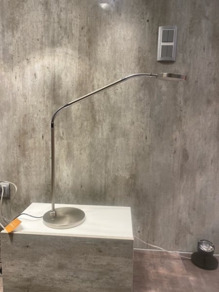 Knapstein Thea-T-Flex mattnickel chrom 61.623.19 LED Tischleuchte Gestensteuerung dimmbar