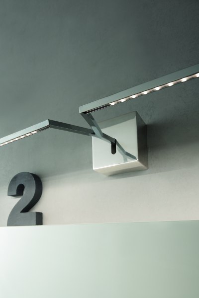 Icone Ypsilon adjustable LED wall and picture light chrome