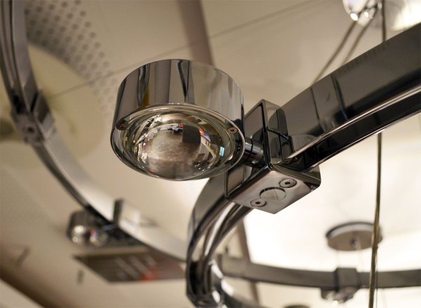 Top_Light_Puk_Crown_Ausstellung_Lampen_schubert_Moenchengladb